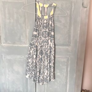 Free People Dress SUMMER Size Medium in Blue , white and yellow . Flattering
